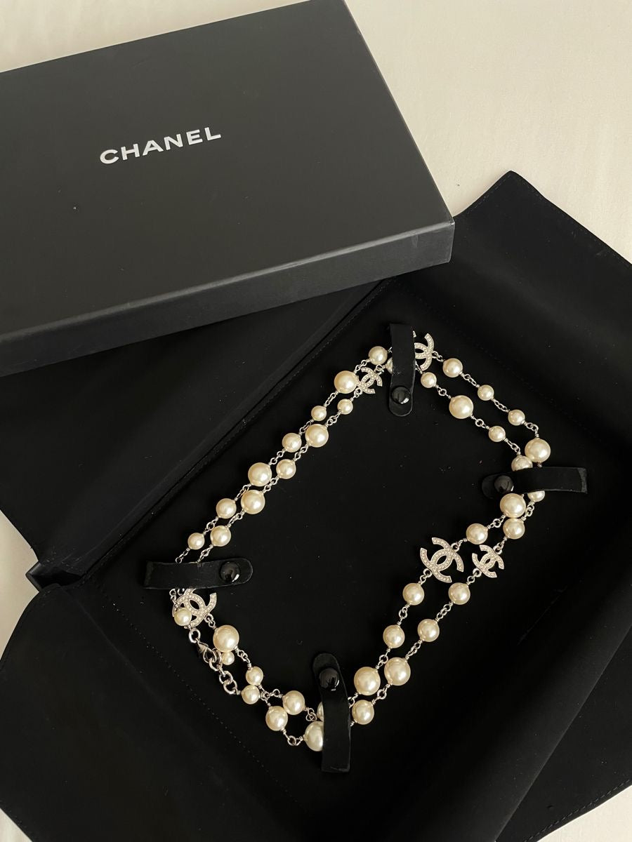 Collier Chanel avec perle